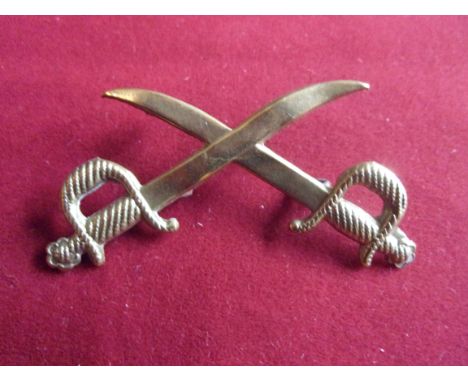Army Physical Training Staff WWI Sleeve badge (Gilding-metal), four lugs. Similar to K&amp;K: 1060 but missing the Imperial C