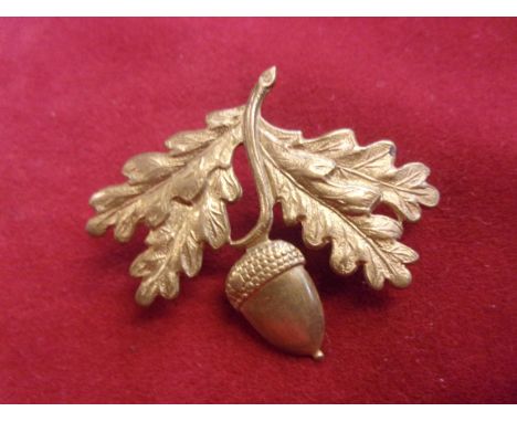 The South Nottinghamshire (Yeomanry) Hussars Other Ranks Cap Badge (Brass), two lugs. K&amp;K: 1432