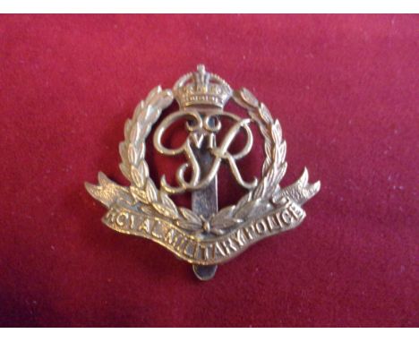 Corps of Royal Military Police Cap Badge (Gilding-metal), slider, granted the title of 'Royal' in 1946. K&amp;K: 2131