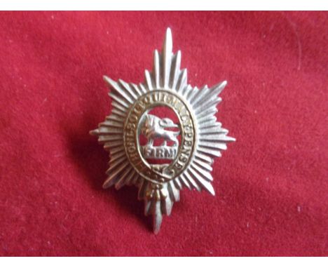 Worcestershire Regiment WWII Cap Badge (Bi-metal), slider. K&amp;K: 