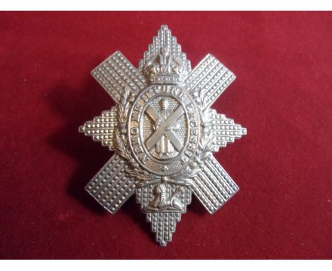 The Black Watch (Royal Highlanders) WWII Glengarry Badge (White-metal), two lugs. K&amp;K: 2002