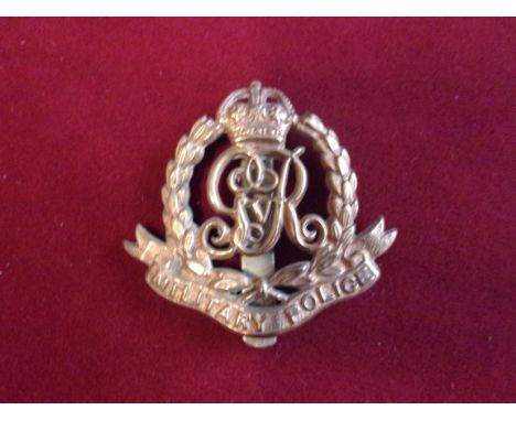 Corps of Military Police WWI Forage Cap Badge (Gilding-metal), slider (Geo V). K&amp;K: 1031