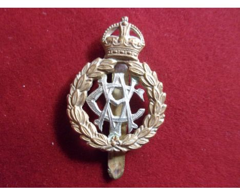 Royal Army Veterinary Corps WWI Cap Badge (Bi-metal), slider. K&amp;K: 1043