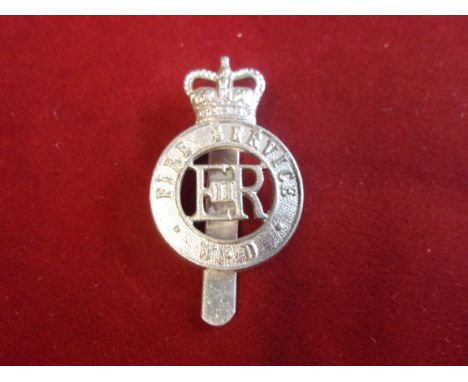 Army Department Fire Service EIIR Cap Badge (Chromed), slider and made by Firmin, first type with 'W.D.' on the bottom of the