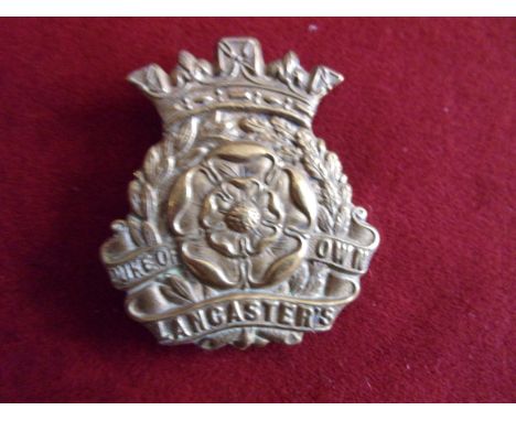 The Duke of Lancaster's Own Yeomanry (Dragoons) WWI Other Ranks Cap Badge (Gilding-metal), slider this variant is slightly la