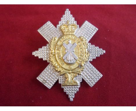 The Black Watch (Royal Highlanders) EIIR Sergeants Glengarry Badge (Bi-metal), two lugs, this type sealed 1st January 1956. K