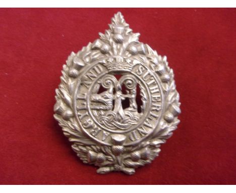 Princess Louise's (Argyll and Sutherland Highlanders) WWI Glengarry Cap Badge (White-metal), two lugs with voided centre. K&a