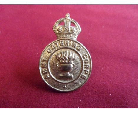 Army Catering Corps WWII Cap Badge (Gilding-metal), two lugs, design sealed 28th May 1941. K&amp;K: 2156
