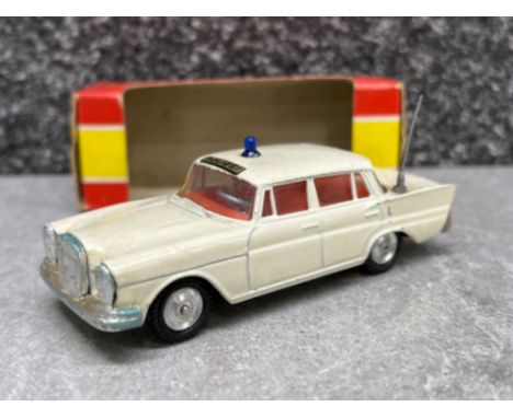 Gama Mini Mod Mercedes 220 S Polizei Diecast vehicle in original box