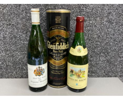 70cl Bottle of Glenfiddich pure malt scotch whisky together with 2x bottles of wine - all still sealed