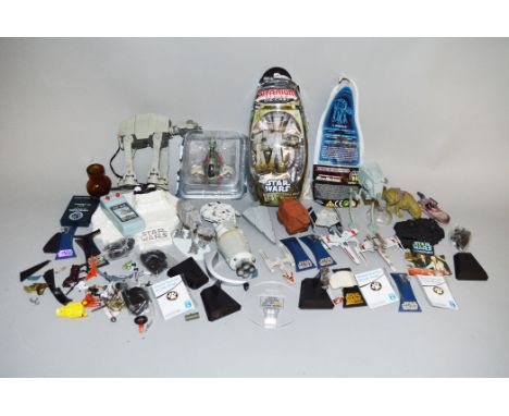 Quantity of assorted Star Wars items, including: two Kenner Tauntauns, one with closed belly and one with open belly; assorte