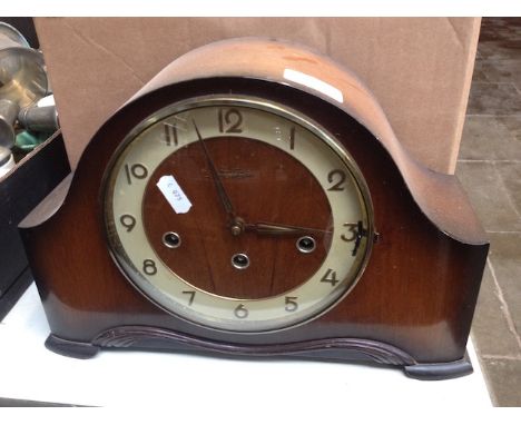 WESTMINSTER CHIME MANTEL CLOCK    LTO