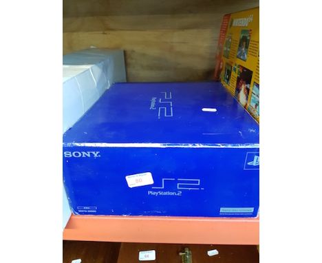 PLAYSTATION 2 CONSOLE & CONTROLLERS