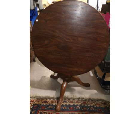 A mahogany Georgian style birdcage tripod table with tilt top, diameter 32.5" 