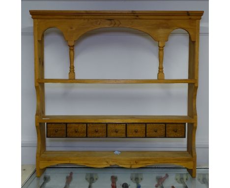 A hanging pine plate rack with spice drawers, W95cm 