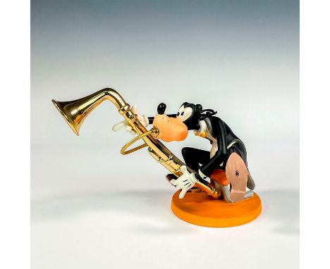 Porcelain figure with matte finish. Depicts Goofy from the 1942 short animation, Symphony Hour. Walt Disney Classic Collectio