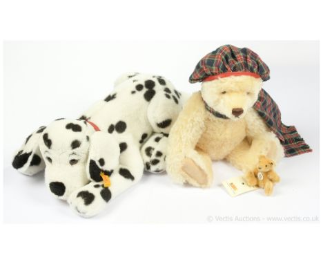 Steiff trio including: (1) Hamish (winter) Danbury Mint Four Seasons bear, off white mohair, yellow tag 654459, tilt growler,