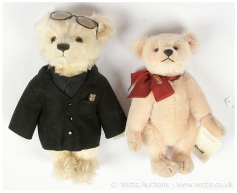 Steiff pair of teddy bears: (1) Toots Thieleman's Bear, Belgian exclusive 2000, white tag 660092, LE 1500, white mohair bear 