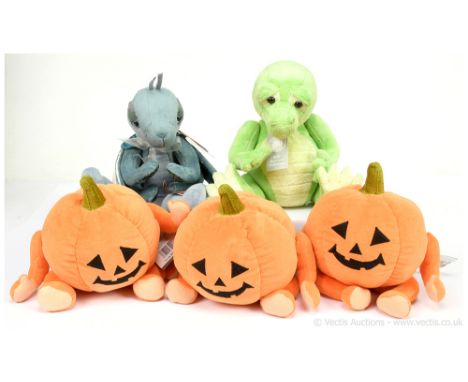 Collection of Charlie bears: (1) Winco Hopper grasshopper, CB 195216, 2019, LE 5/600, from The Tale of The Ants &amp; the Gra
