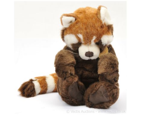 Charlie Bears Ronnie red panda, CB 083855, 2008-2010, LE 1930, first red panda designed by Isabelle Lee and Charlie, dark bro