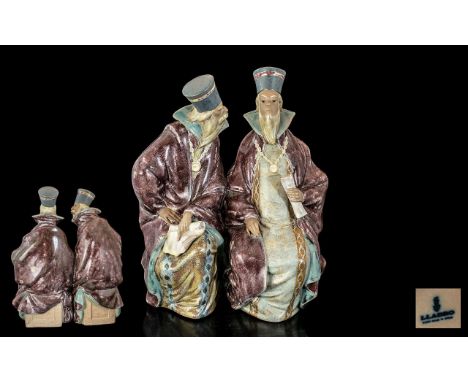 Lladro Large &amp; Impressive Handpainted Gres Figure 'Magistrates', Model No. 2052, issued 1974 - 1981.  Height 11.5'' - 28.
