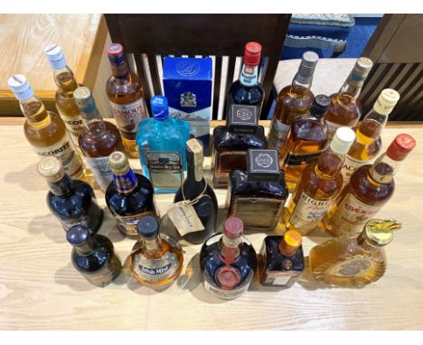 Collection of 23 Bottles of Whiskey/Licqueur to include Cockspur fine Run, Highland Poacher Whiskey, Jacobite Mslt Whiskey, J