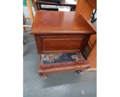 A Victorian mahogany commode, with ceramic bowl, raised on turned legs, (one leg broken)