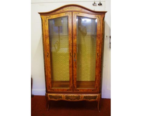 French style illuminated display cabinet with 2 glazed doors and 1 drawer, 105cm wide, 45cm deep, 187cm high