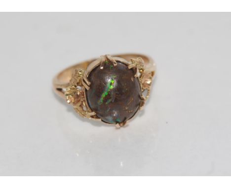 9ct yellow gold Boulder opal ring weight:  approx 3.17 grams, size: M-N/6