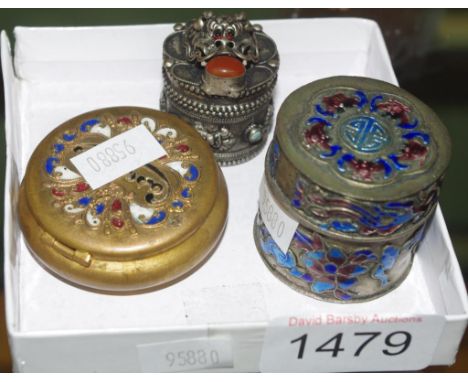 Three vintage Chinese pill boxes with decorative semi precious stone and enamel decoration, W5cm approx (widest)