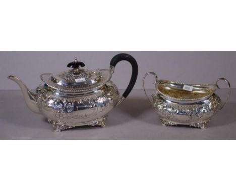 Victorian sterling silver teapot and sugar bowl hallmarked Sheffield 1909/10, maker Atkin Brothers, 888 grams approx