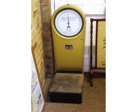Vintage Avery baggage scales 106cm high