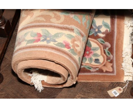Good quality Chinese fawn and flower patterned carpet rug 