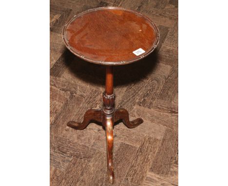 Reproduction mahogany wine table on pillar and tripod base 