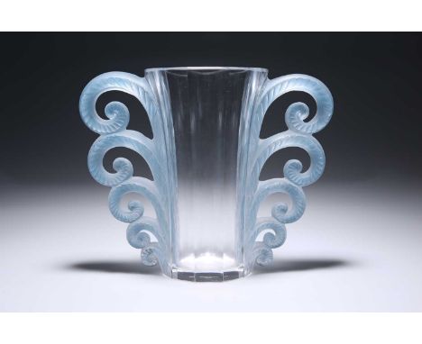 RENÉ LALIQUE (FRENCH, 1860-1945), A 'BEAUVAIS' VASE, DESIGNED 1931 clear and frosted glass with blue staining, stencilled R. 