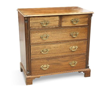 A GEORGE III STYLE MAHOGANY CHEST OF DRAWERS, 20TH CENTURY the moulded rectangular top above a pair of short drawers over thr