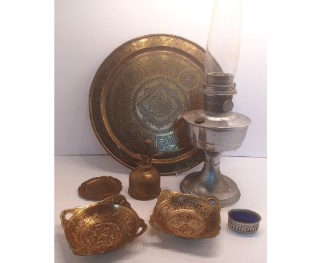 BRASS TRAY, OIL LAMP &amp; OTHER BRASSWARE