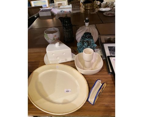 A NUMBER OF CERAMIC ITEMS TO INCLUDE A MYOTT MEAT PLATTER, A LARGE CHEESE DISH AND A LANCASTRIAN WARE MONEY BOX ETC 