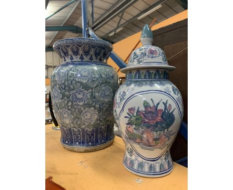 AN ORIENTAL LIDDED POT AND A CERAMIC JARDINIERE STAND A/F 