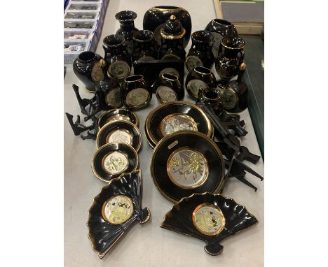 A LARGE QUANTITY OF CHOKIN ORIENTAL ENGRAVED AND GILDED CERAMIC WARE TO INCLUDE A NUMBER OF SMALL VASES AND DISPLAY PLATES WI