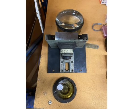 A VINTAGE KODAK COMPUR ANASTIGMAT CAMERA LENS AND A DR. WK PAT. LENS AND A VINTAGE DALLMEYER ENLARGEMENT ANASTIGMAT  NO 43690