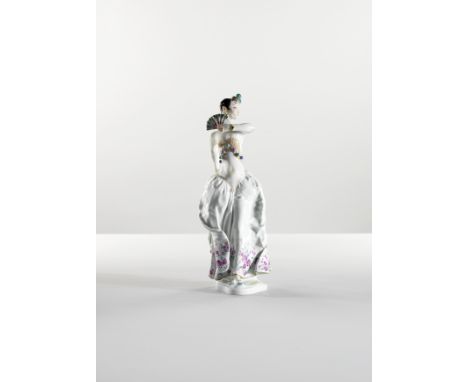 Deux figures en porcelaine formant pendants représentant une danseuse espagnole et un joueur de luth, Meissen, circa 1933-193