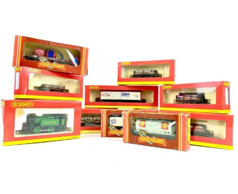 Hornby Model Railway 0-4-0 Tank Engine &amp; 10 Boxed Wagons. Comprising green liveried no. 7 "Southern" tank engine plus 10 