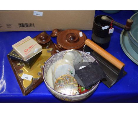 Mixed Lot: Various powder compacts, an iron bacon press and coffee grinder etc