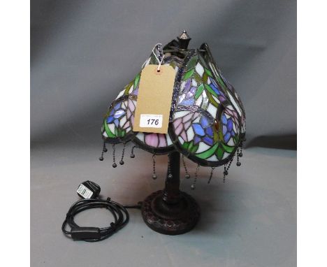 A Tiffany style table lamp, with floral shade. H-43cm 