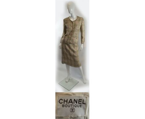 CHANEL TWEED SKIRT AND JACKET SUIT, Chanel Boutique, iconic Chanel tweed look, five button fastening to jacket, buttons on cu