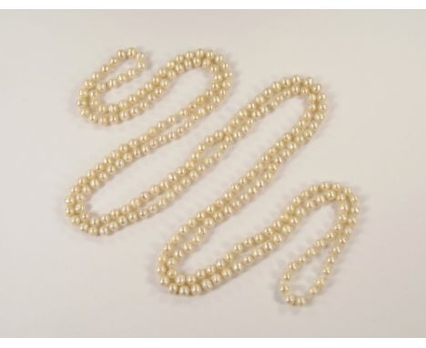 PEARL NECKLACE. A knotted rope of approx. 250 cultured pearls. Length approx. 152cm.