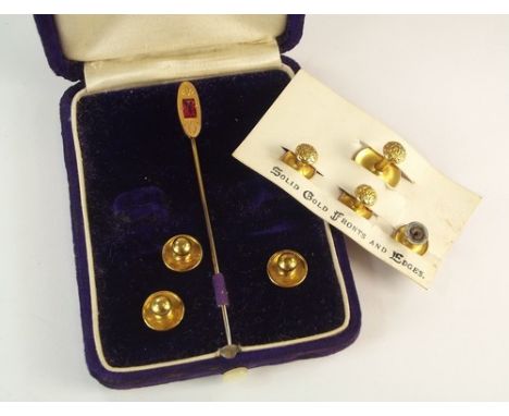 STICK PIN ETC. A gilt metal stick pin &amp; various gold fronted collar studs.