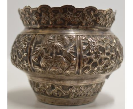 CHINESE SILVER CACHET POT IN THE MANNER OF LO WO, SHANGHAI     