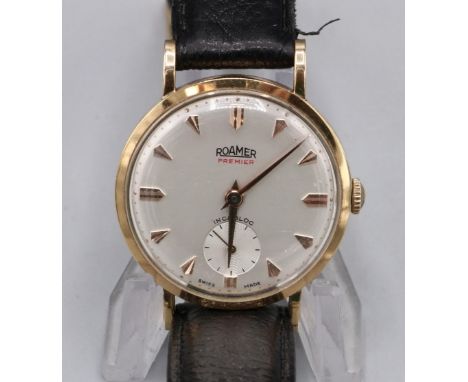 Roamer Premier gold wristwatch, signed silvered dial, applied baton hour indices, subsidiary seconds,  Dennison snap on case 